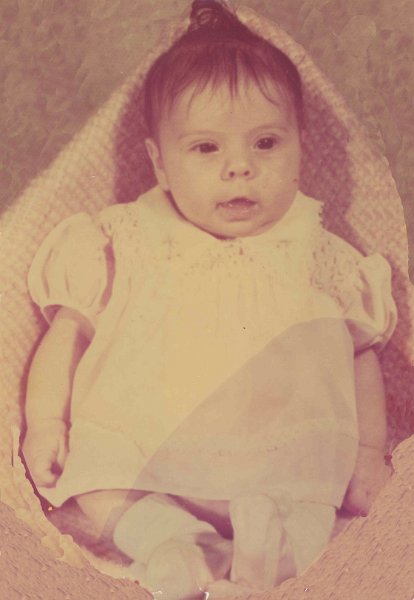 Dana007.jpg - Original filesize: 5892754. Compressed using: Extreme method. TQ: 60. Source: jp�