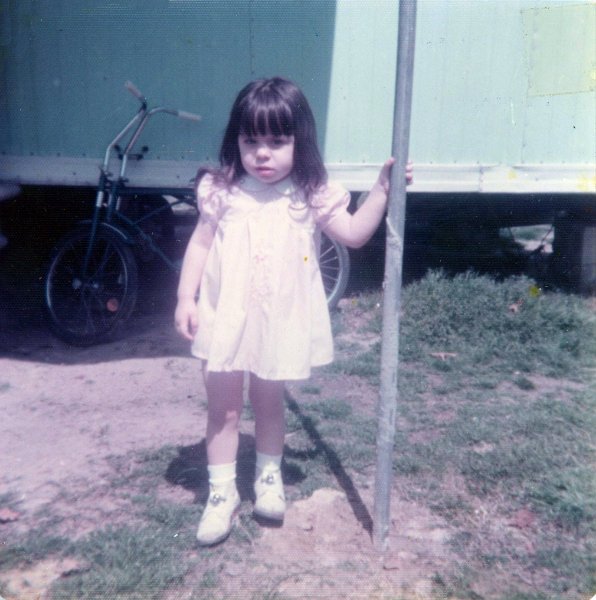 Dana_010.jpg - Original filesize: 2447331. Compressed using: Extreme method. TQ: 60. Source: jp�