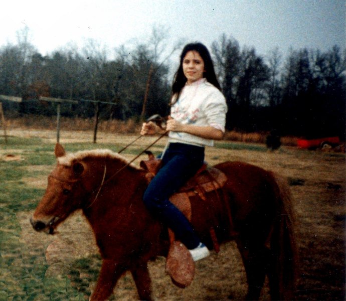 Dana_022.jpg - Original filesize: 2111849. Compressed using: Extreme method. TQ: 60. Source: jp�